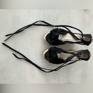 Bow and ankle tie wedges